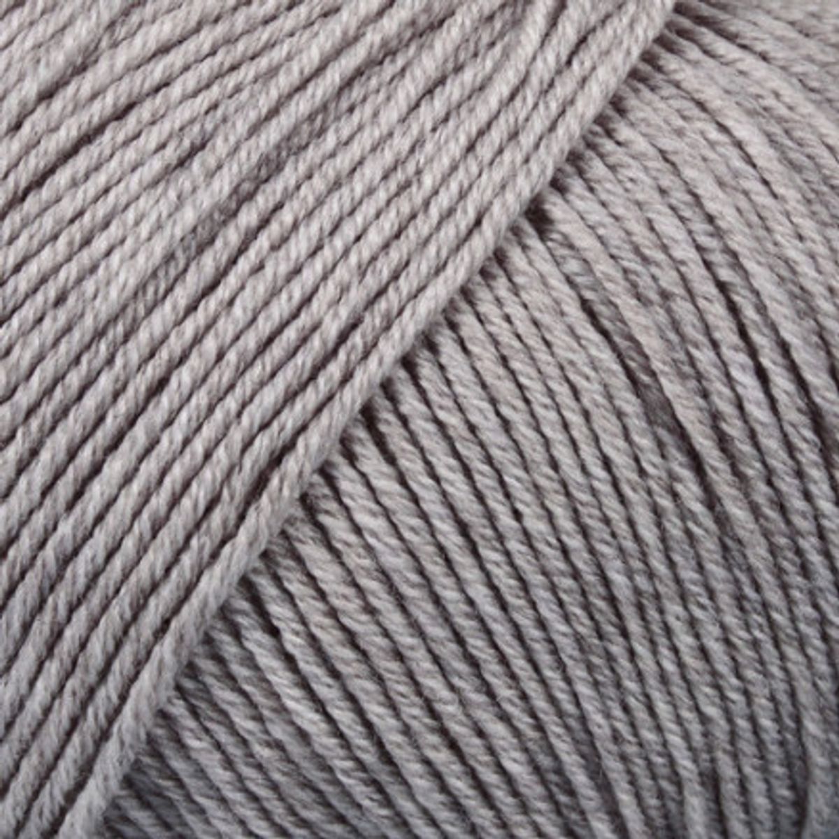 MayFlower London Merino Fine Garn 37 Grå