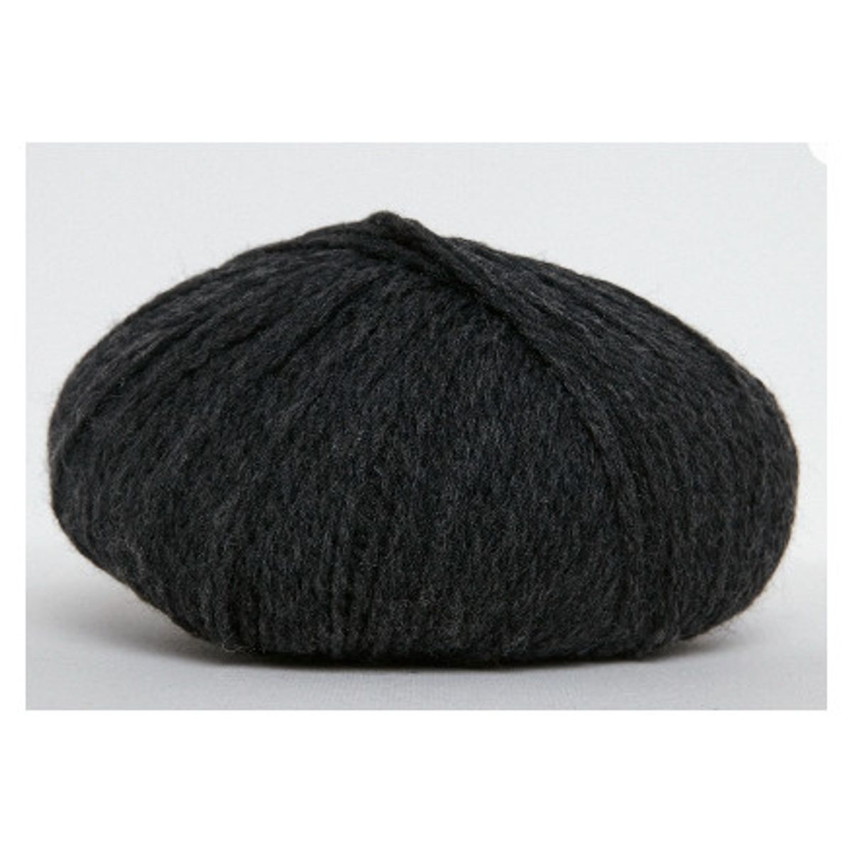 Hjertegarn Highland Fine Wool Garn 403 Mørk Grå