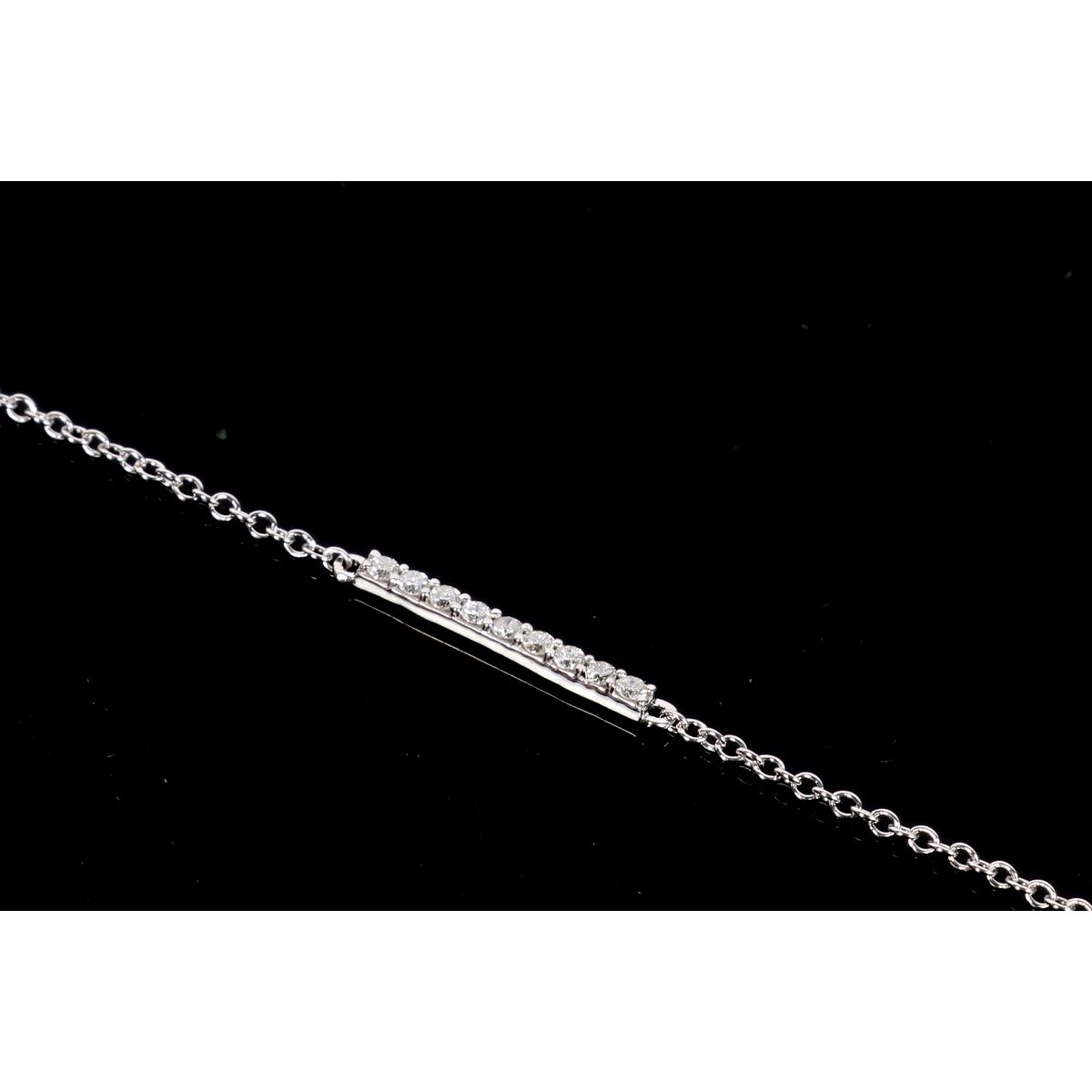 Petite Fashion diamantarmbånd i 9 kt Hvidguld m. 0.09 ct. diamant