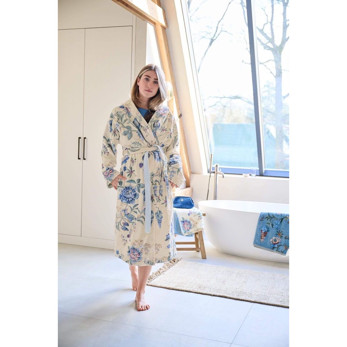 Pip Studio Secret Garden Bathrobe WhiteBlue XXL