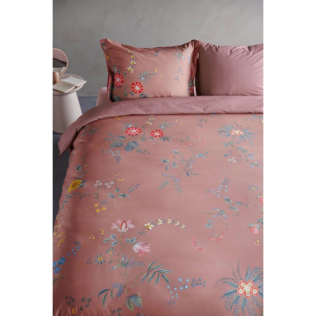 PIP Fleur Grandeur Pink 150x200+50x60 SVENSK Størrelse