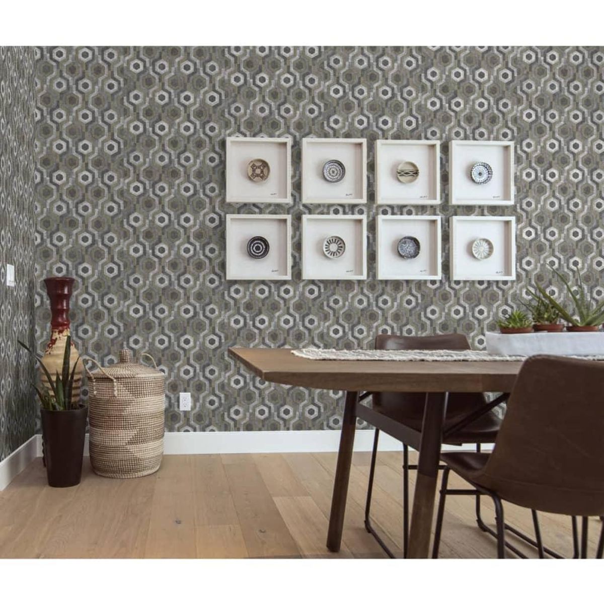 DUTCH WALLCOVERINGS tapet Galactic sølvfarvet og brun