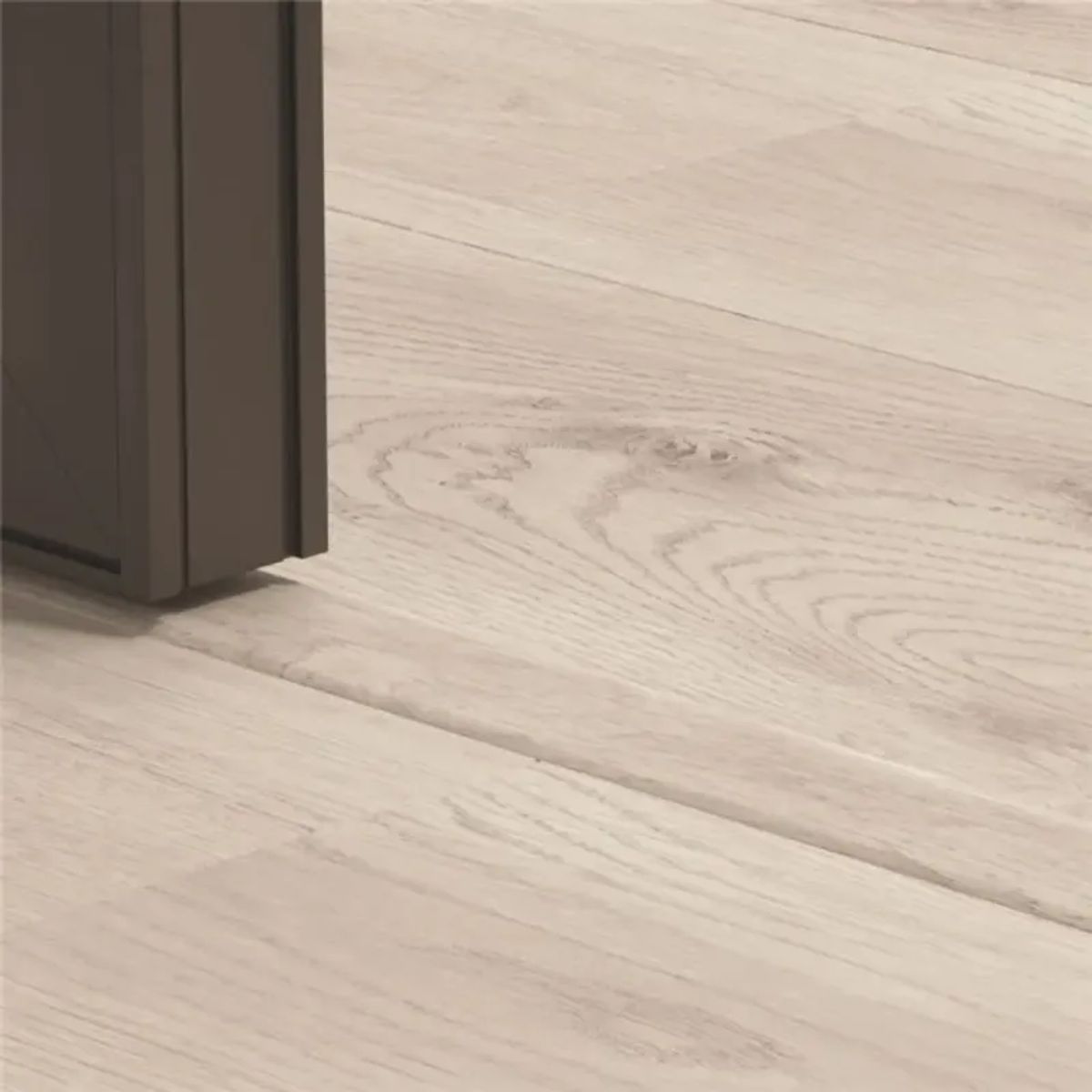 Pergo 5-i-1 Liste 8x45x2000mm Vinyl Pgvincp40017 Modern Grey Oak