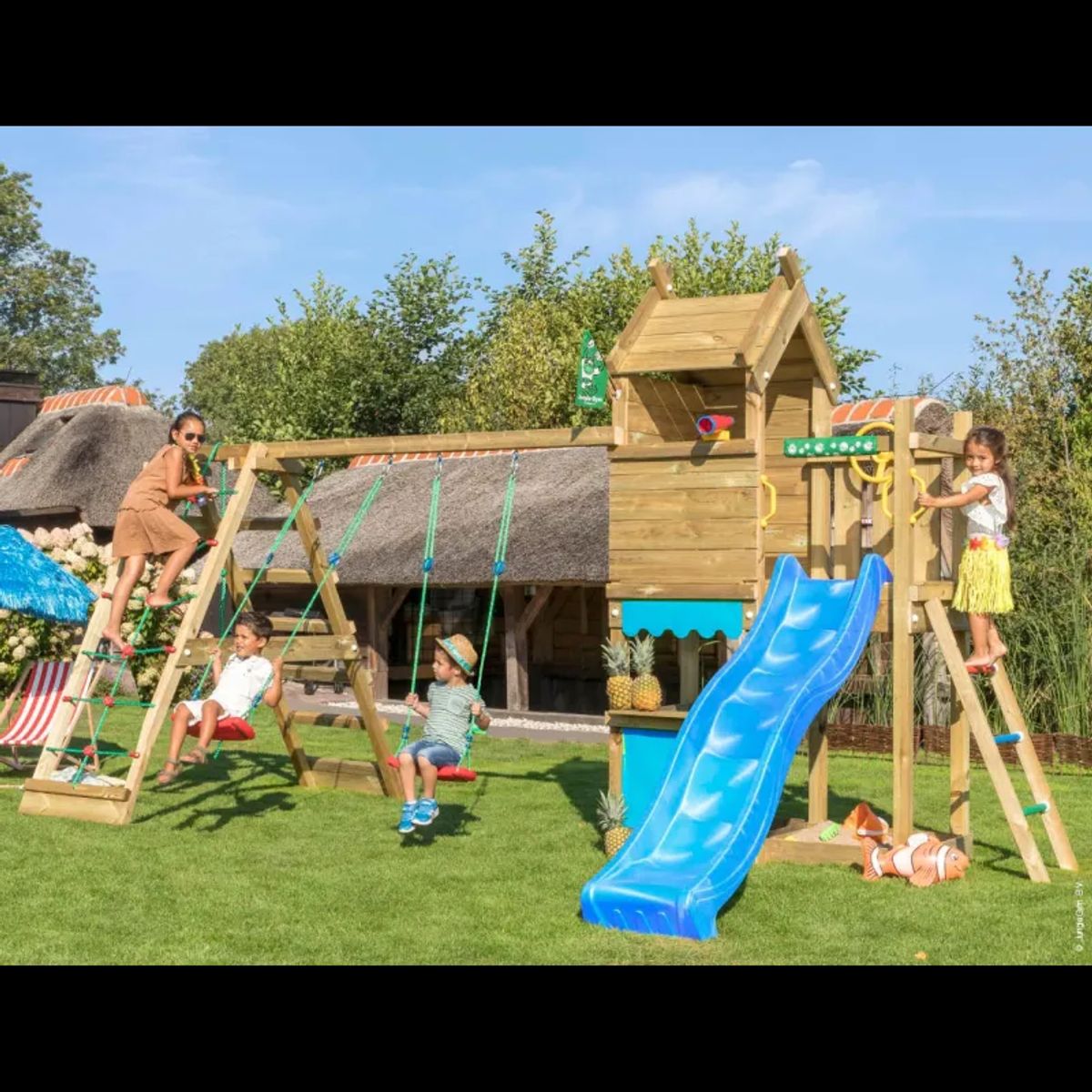 Jungle Gym Resort legetårn komplet inkl. klatremodul og blå rutschebane 804-087C2B