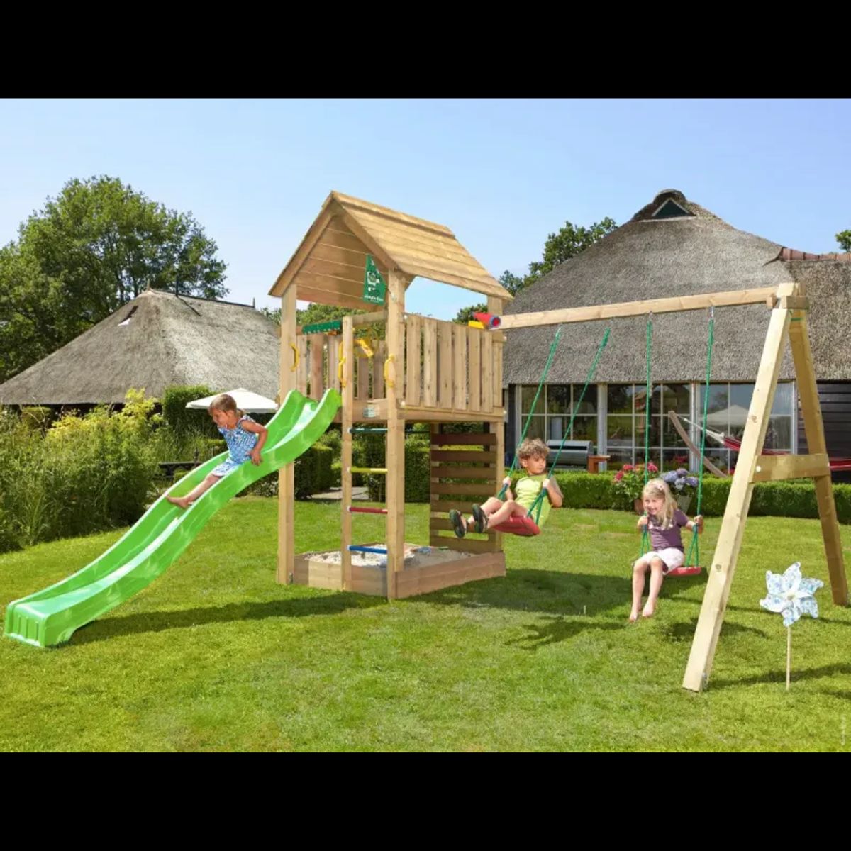 Legetårn komplet Jungle Gym Cabin 2.1 inkl. Swing modul 120 kg sand og grøn rutsjebane