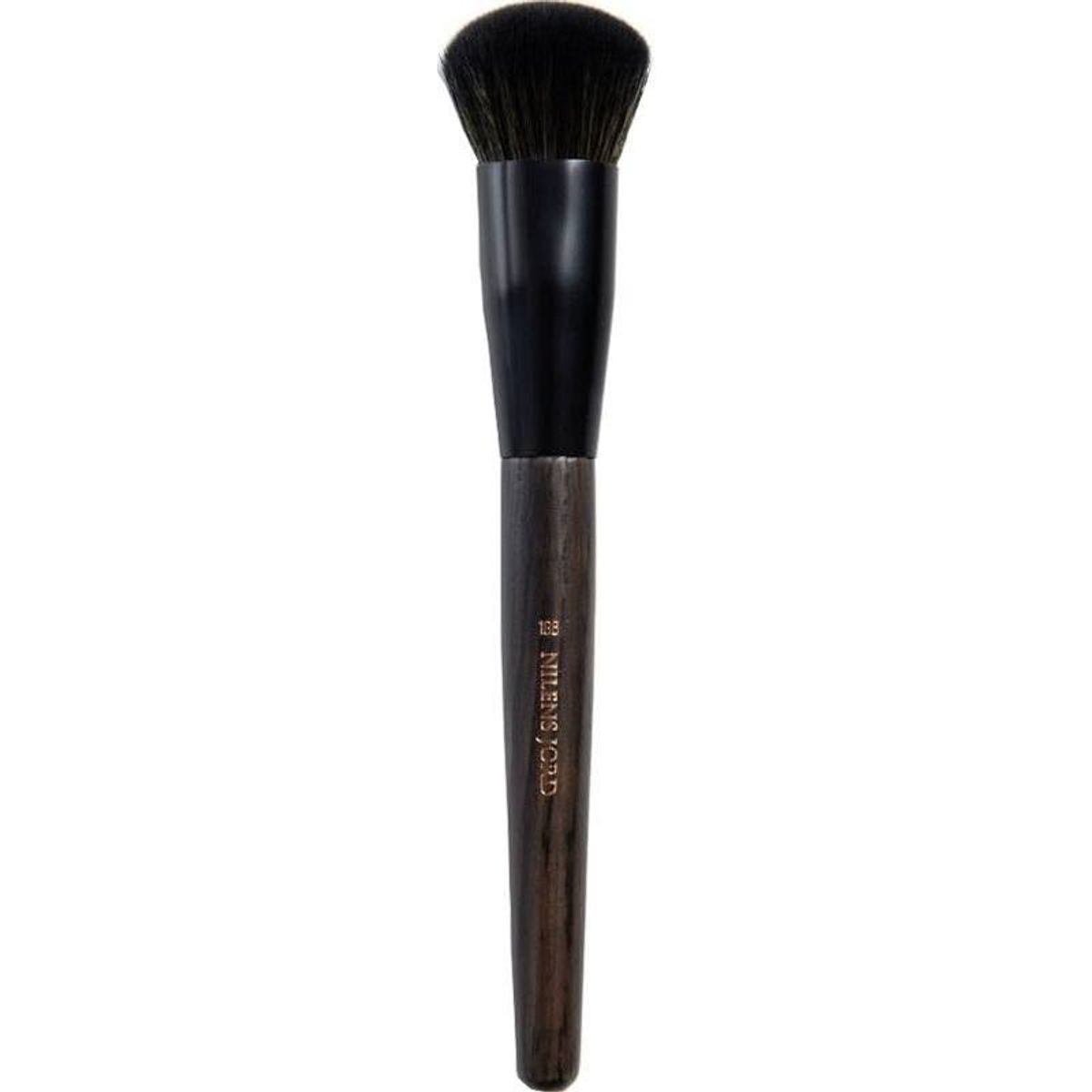 Nilens Jord Pure Collection Sculpting Brush No. 186