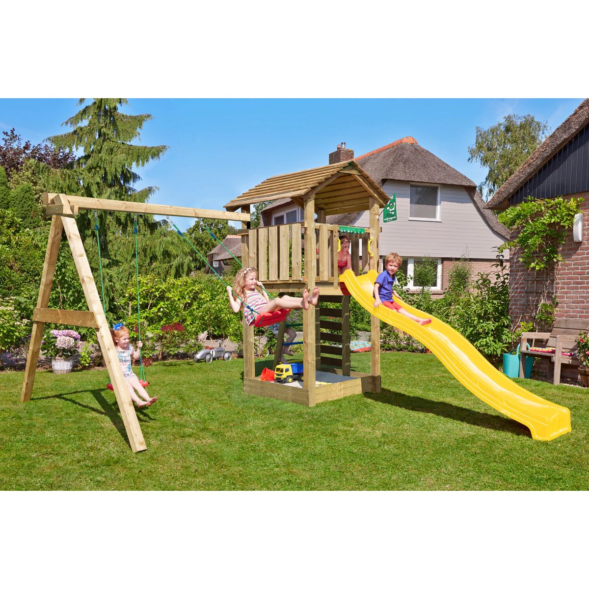 Jungle Gym - Legetårn Jungle Gym Cottage 2.1 m/2-Swing Modul 220 og gul rutschebane