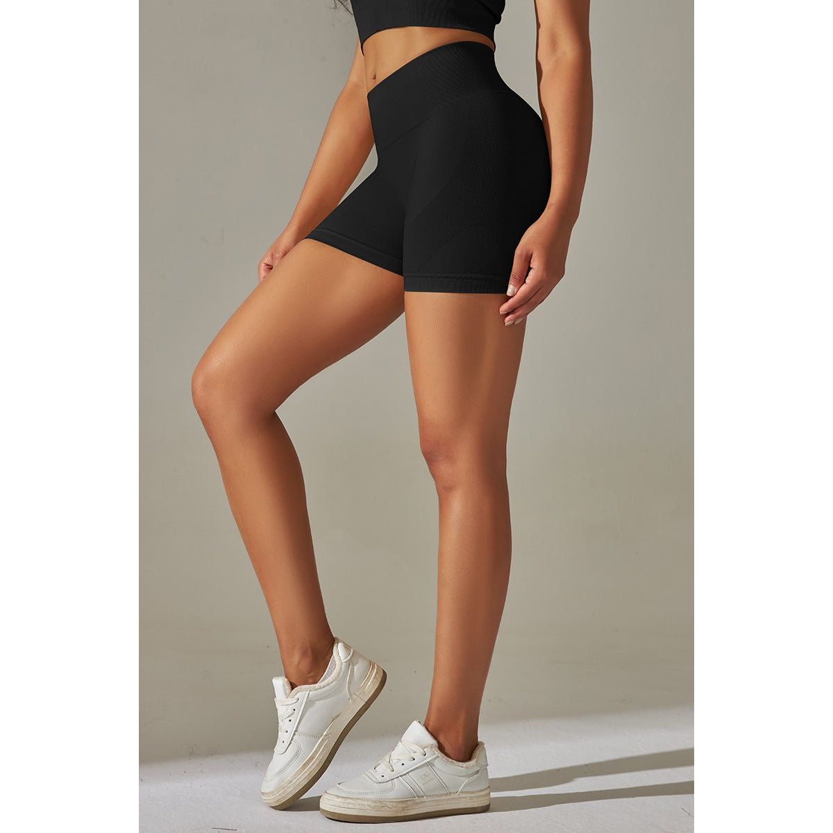 AirMotion scrunch shorts Black - Small (S) / Black