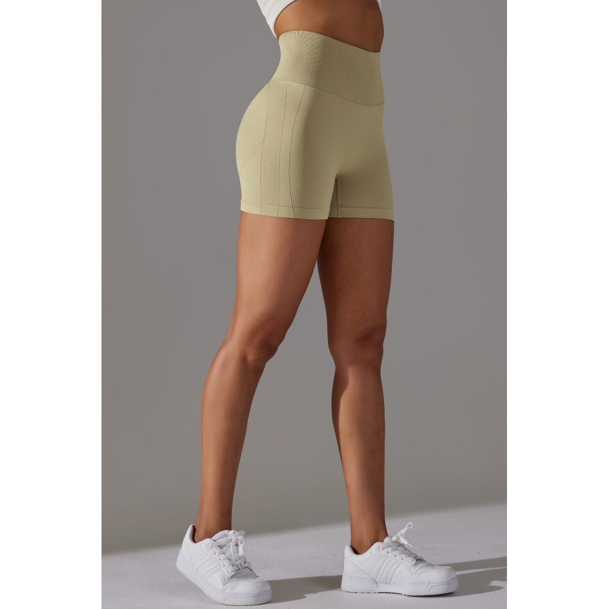 PerformancePro scrunch shorts Khaki - Medium / Khaki