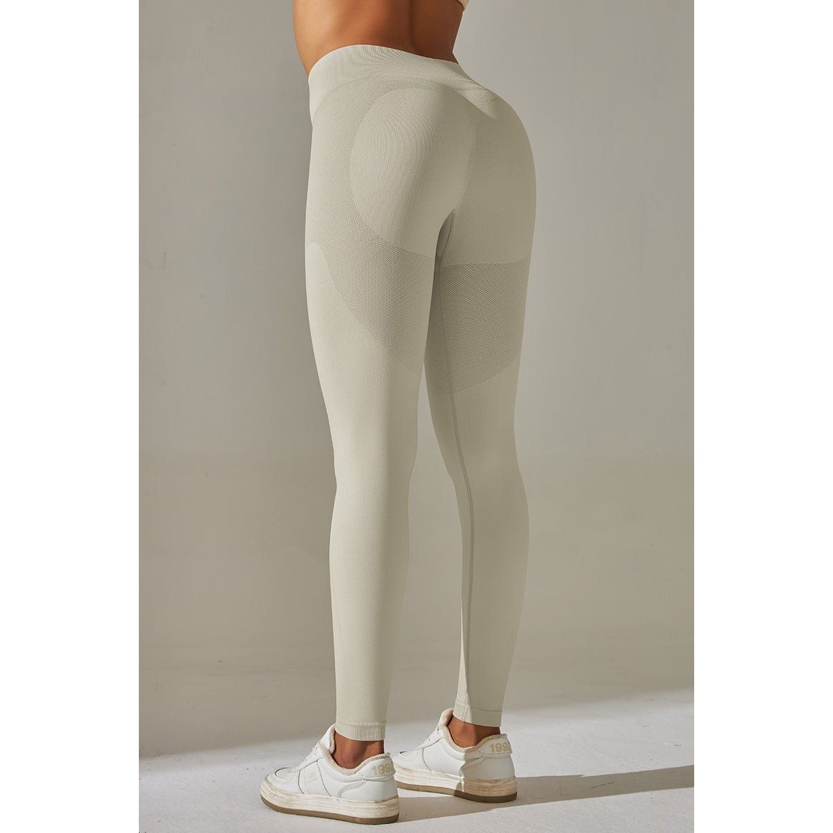 AirMotion scrunch leggings LightGrey - Small (S) / LightGrey