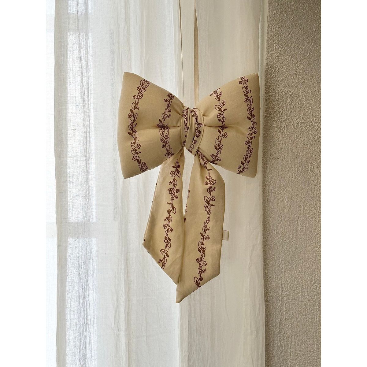 Bella bow - Leaves Stripe