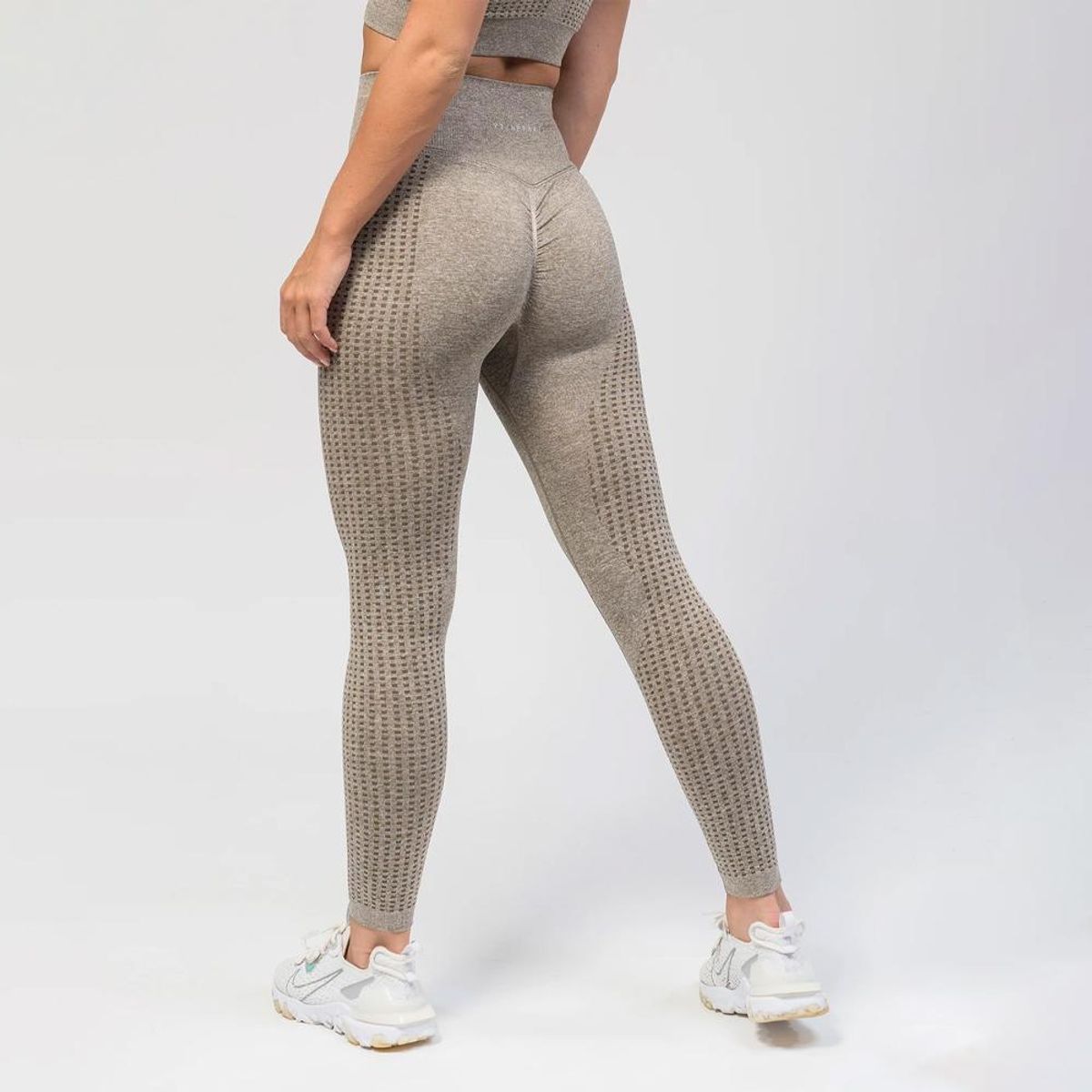 V3 Apparel Empower Seamless Scrunch Leggings - Beige Marl