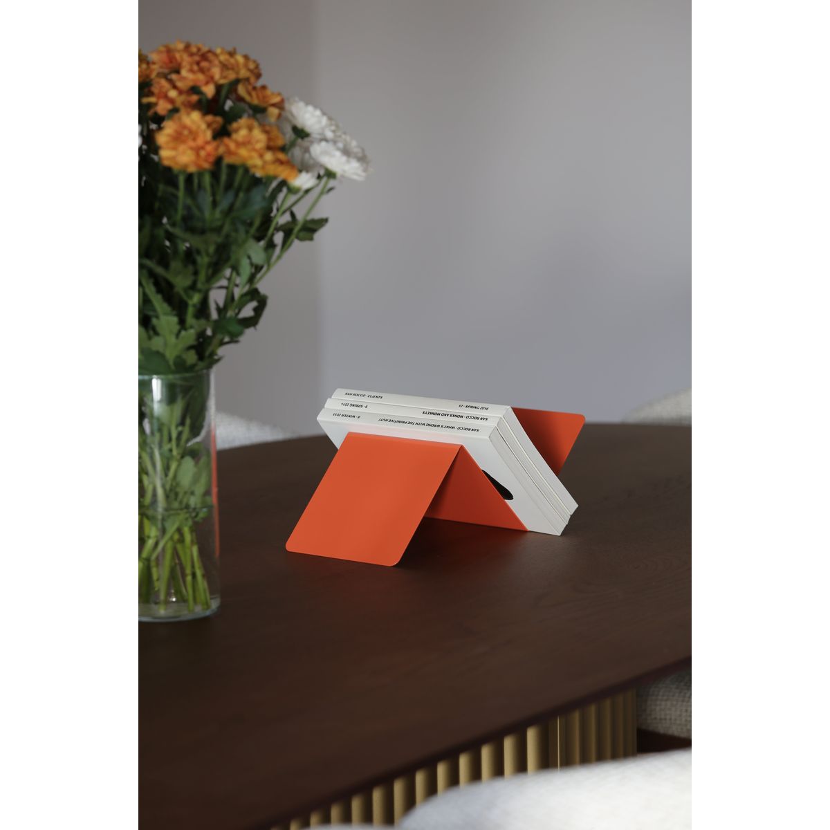 BOOKENDS - Orange / a