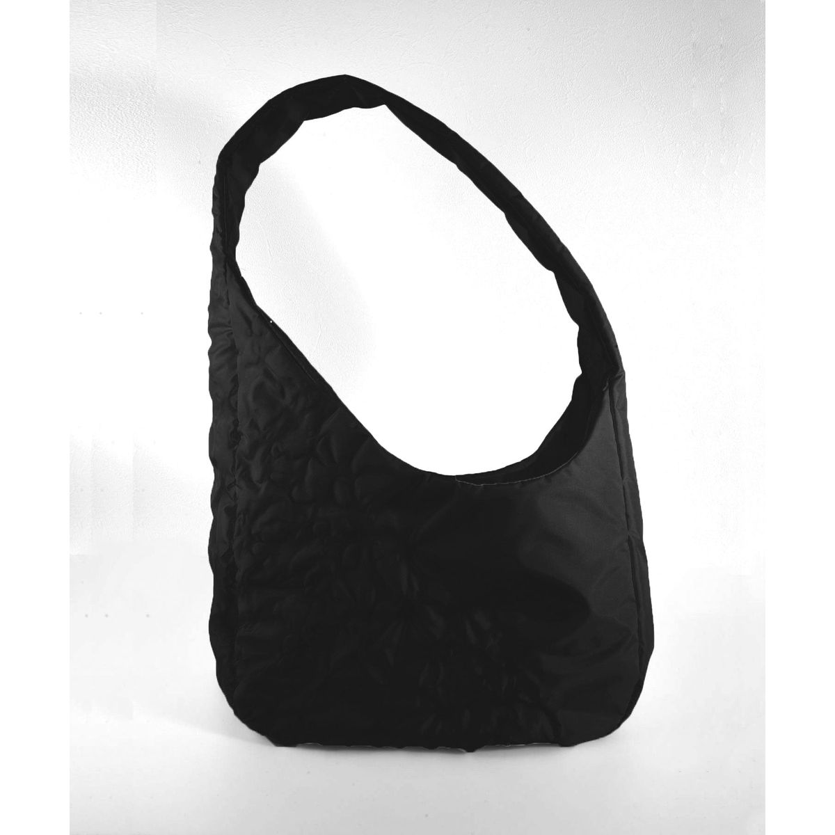 LEAF VEIN BAG BLACK