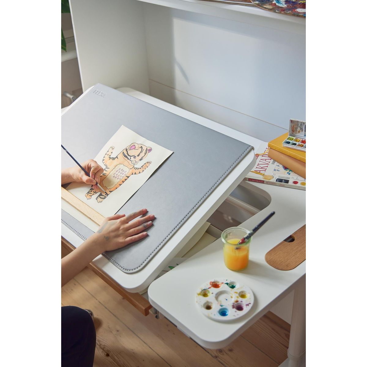 FLEXA MOBY skrivebord, midter vip 59.0 cm x 120.0 cm White