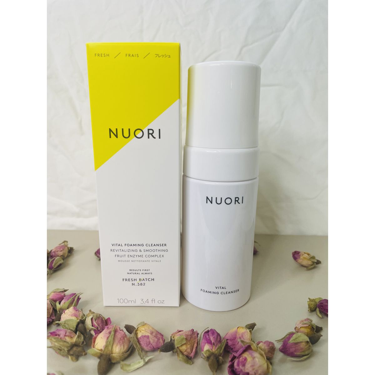 NUORI Vital Foaming Cleanser