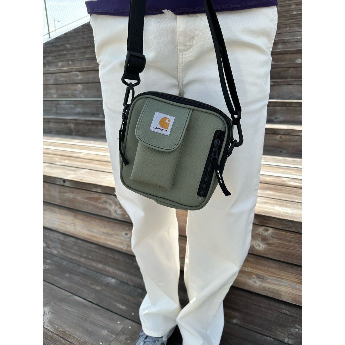 Essentials Bag, Small - Dollar Green - Carhartt WIP - Grøn One Size