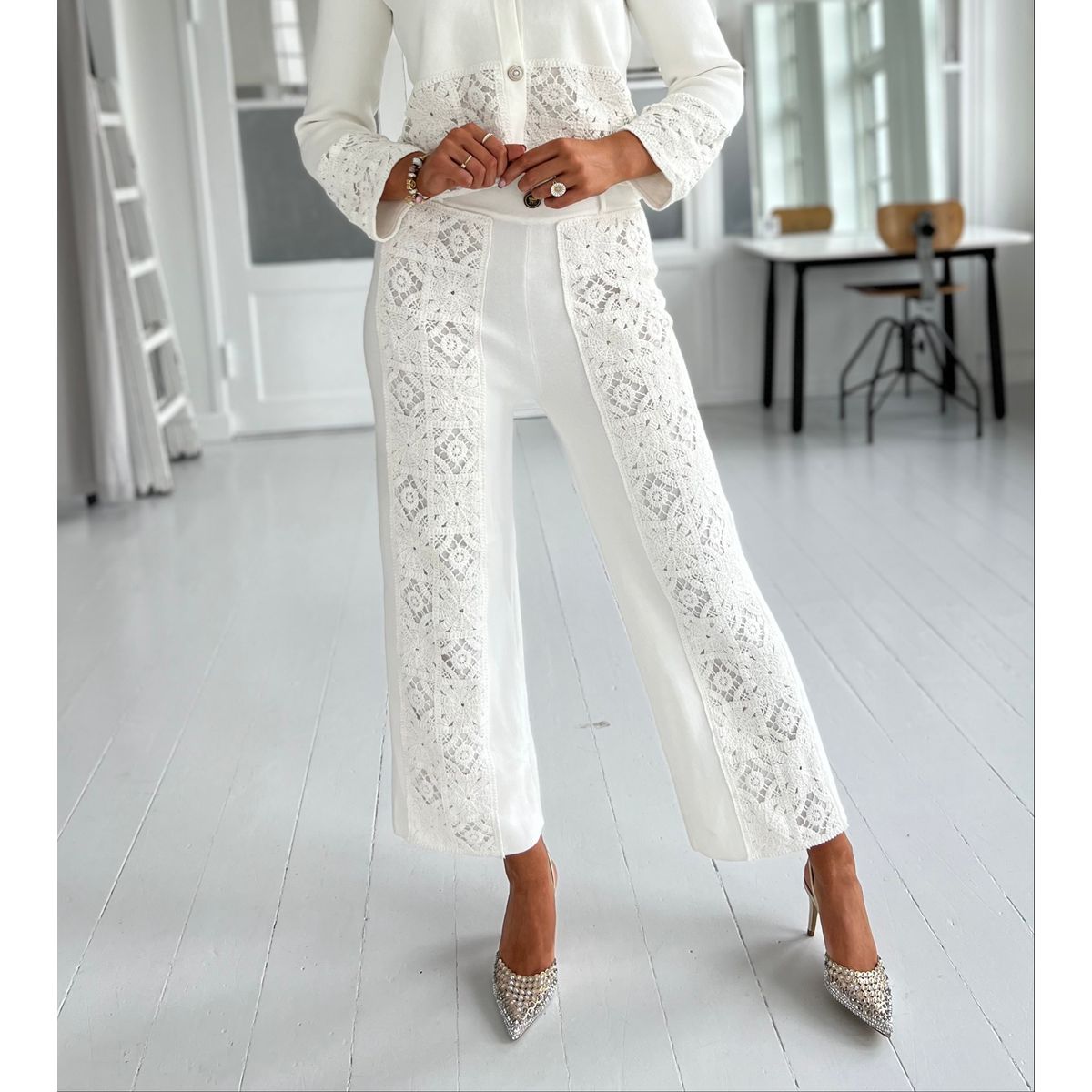 Flam white lace pants