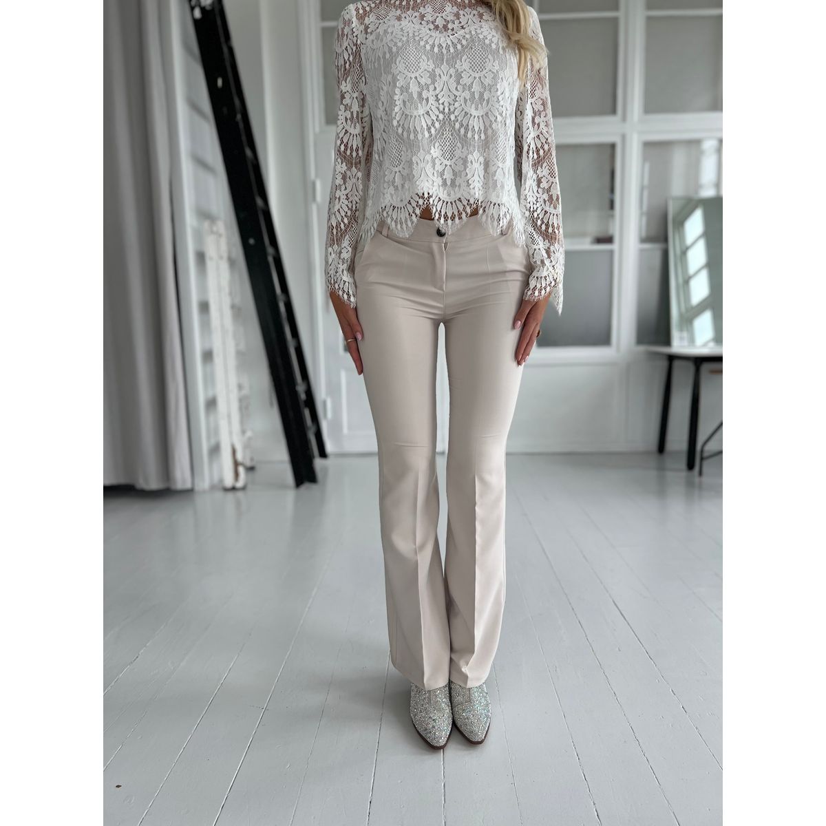 Julia beige pants