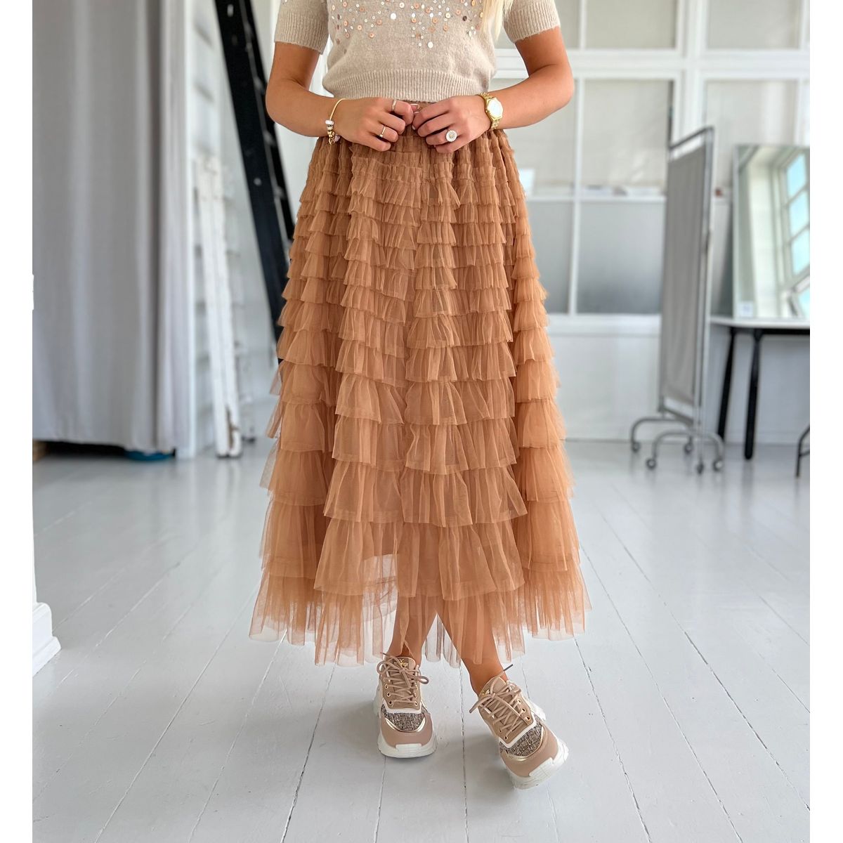 Rosie camel tulle skirt