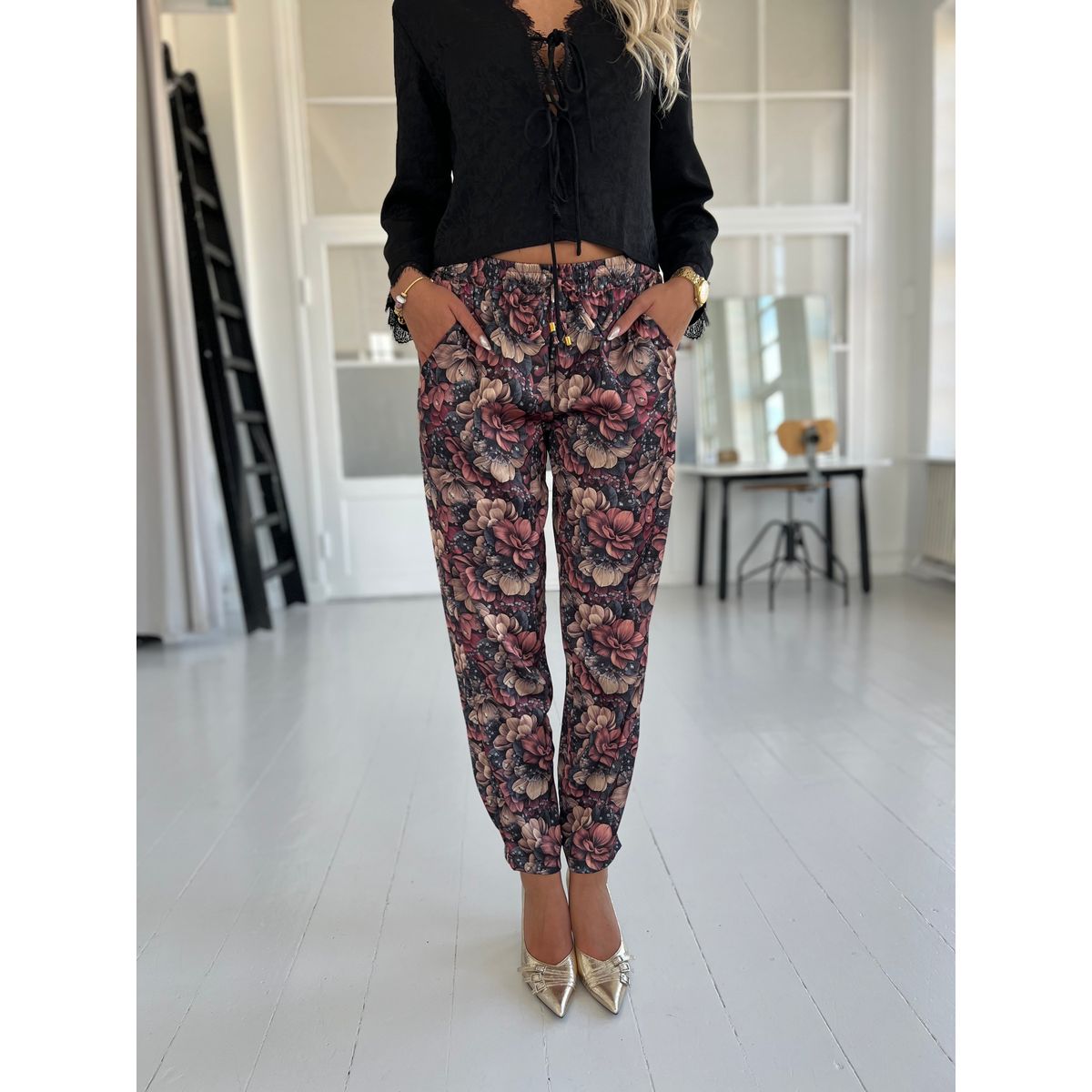 Gaspar Fiji flower pants