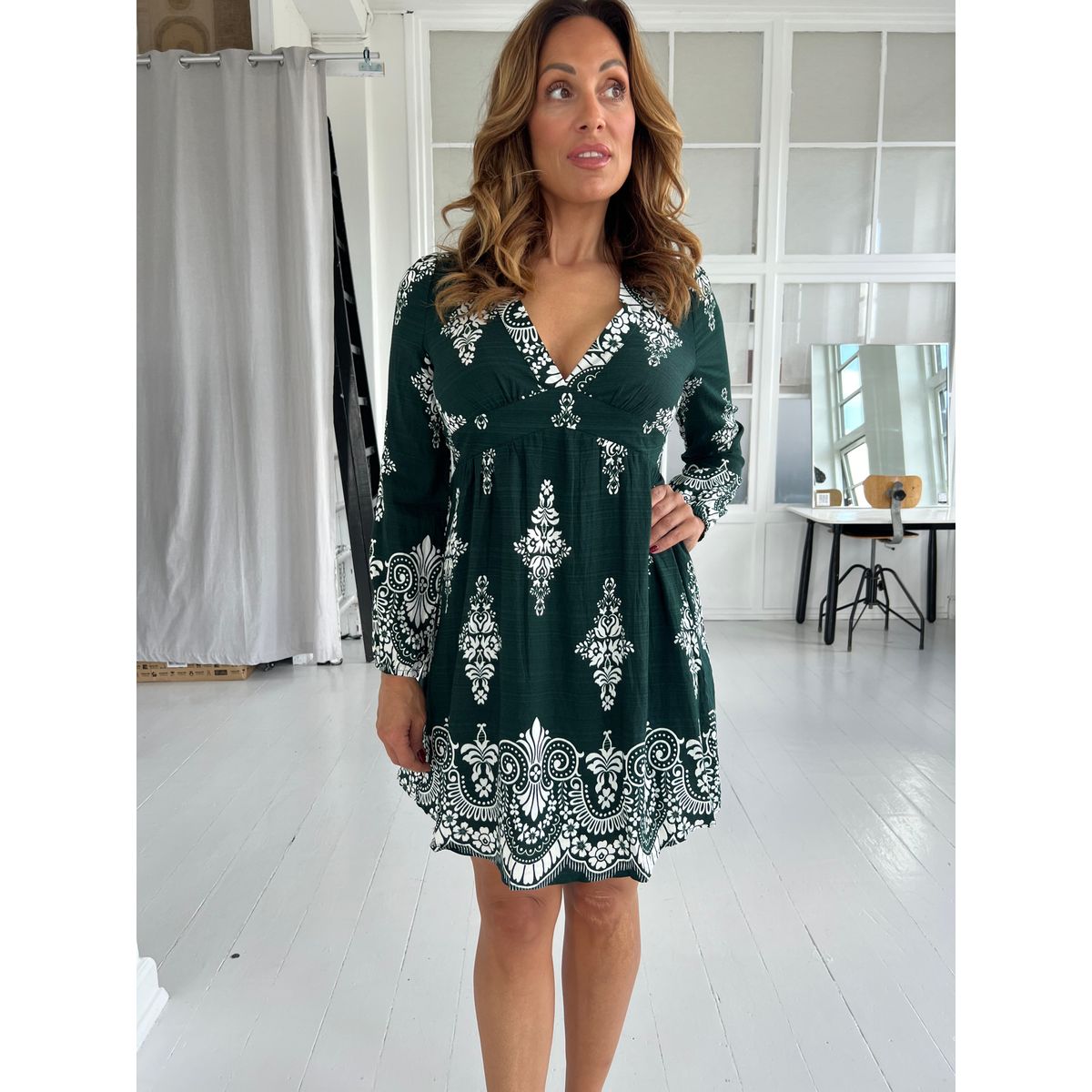 Majolica green dress