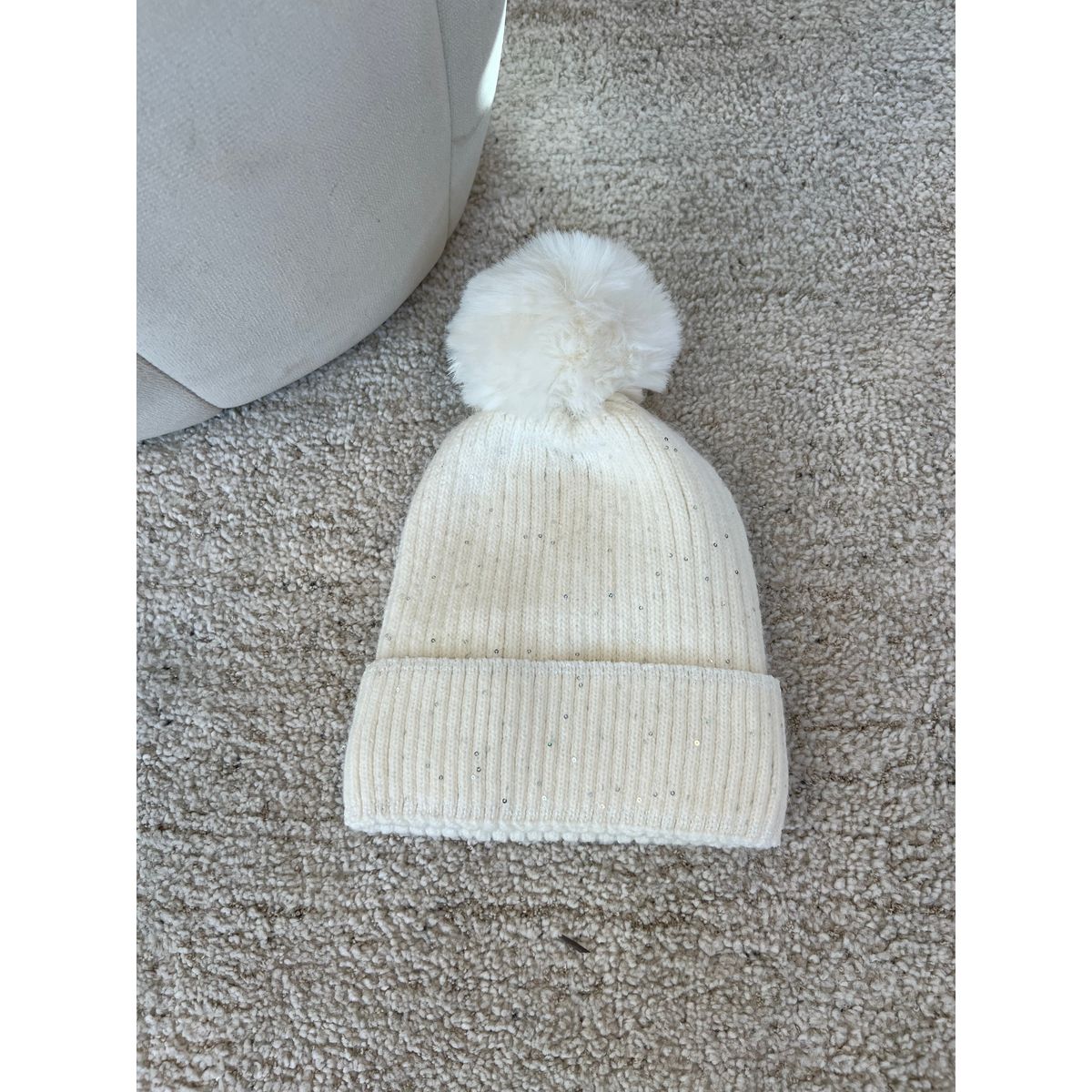 Off white pompom hat