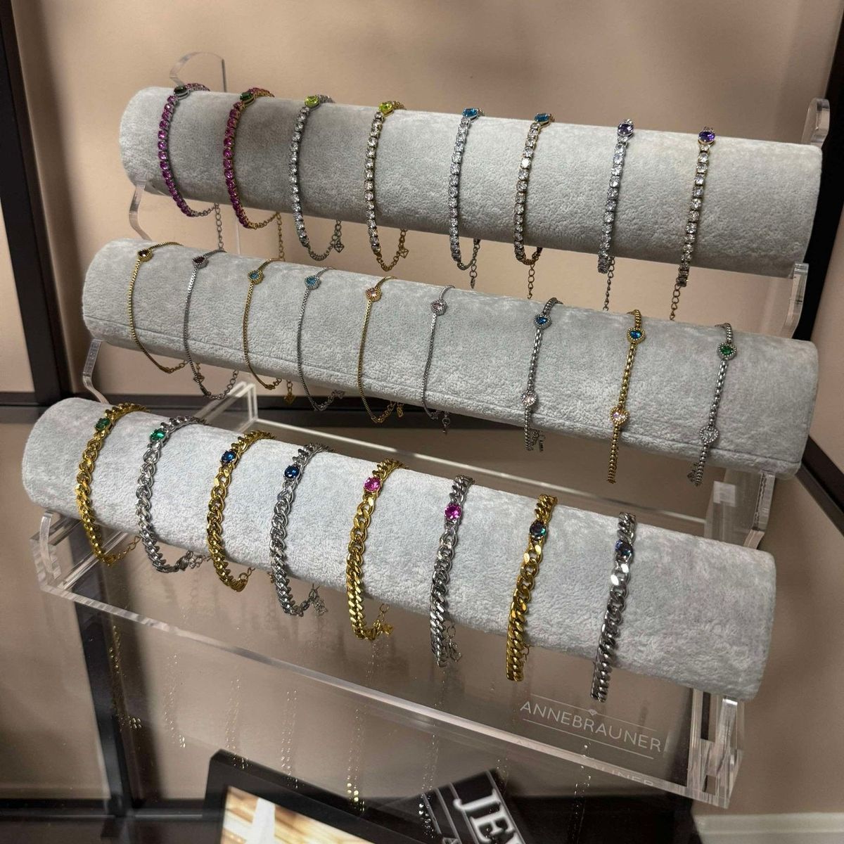 ANNEBRAUNER Premium 3 Bracelet Display