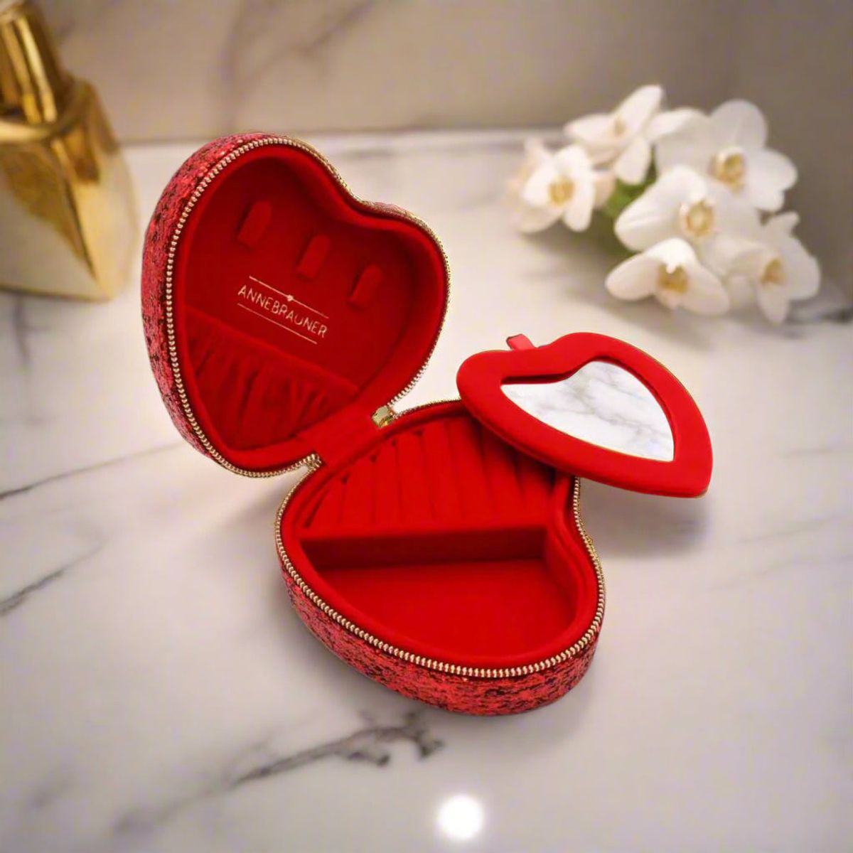 ANNEBRAUNER Heart Box