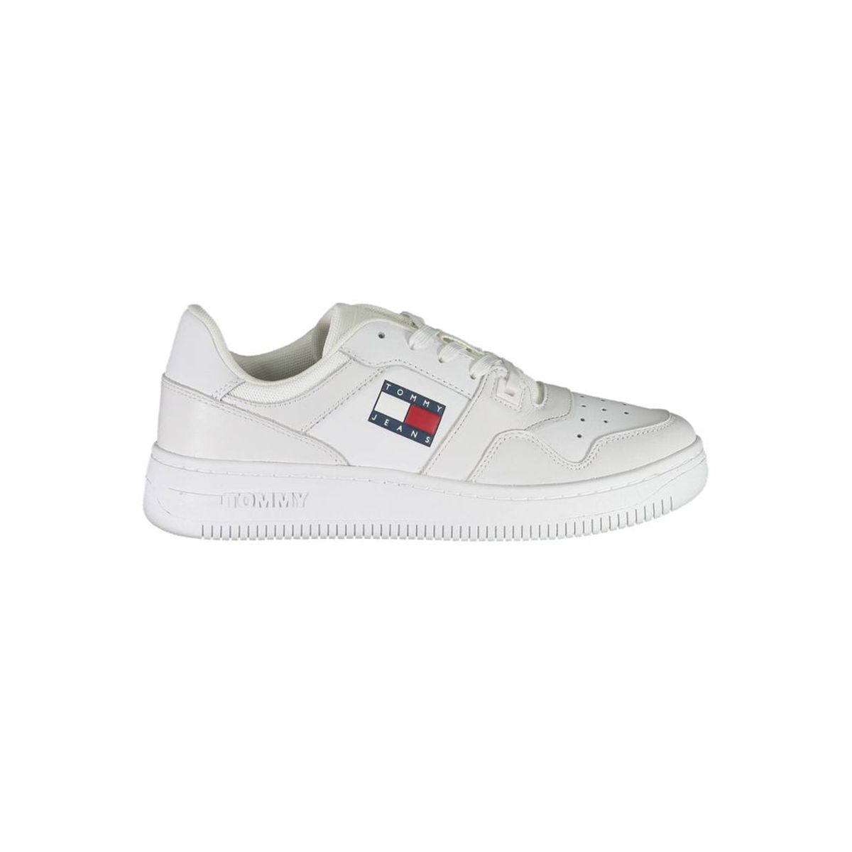 Tommy Hilfiger Sleek White Sneakers with Eco-Friendly Twist