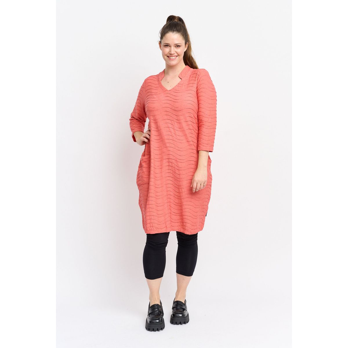 Pont Neuf - Kjole - Pndemeka Tea - Coral Red - L/46