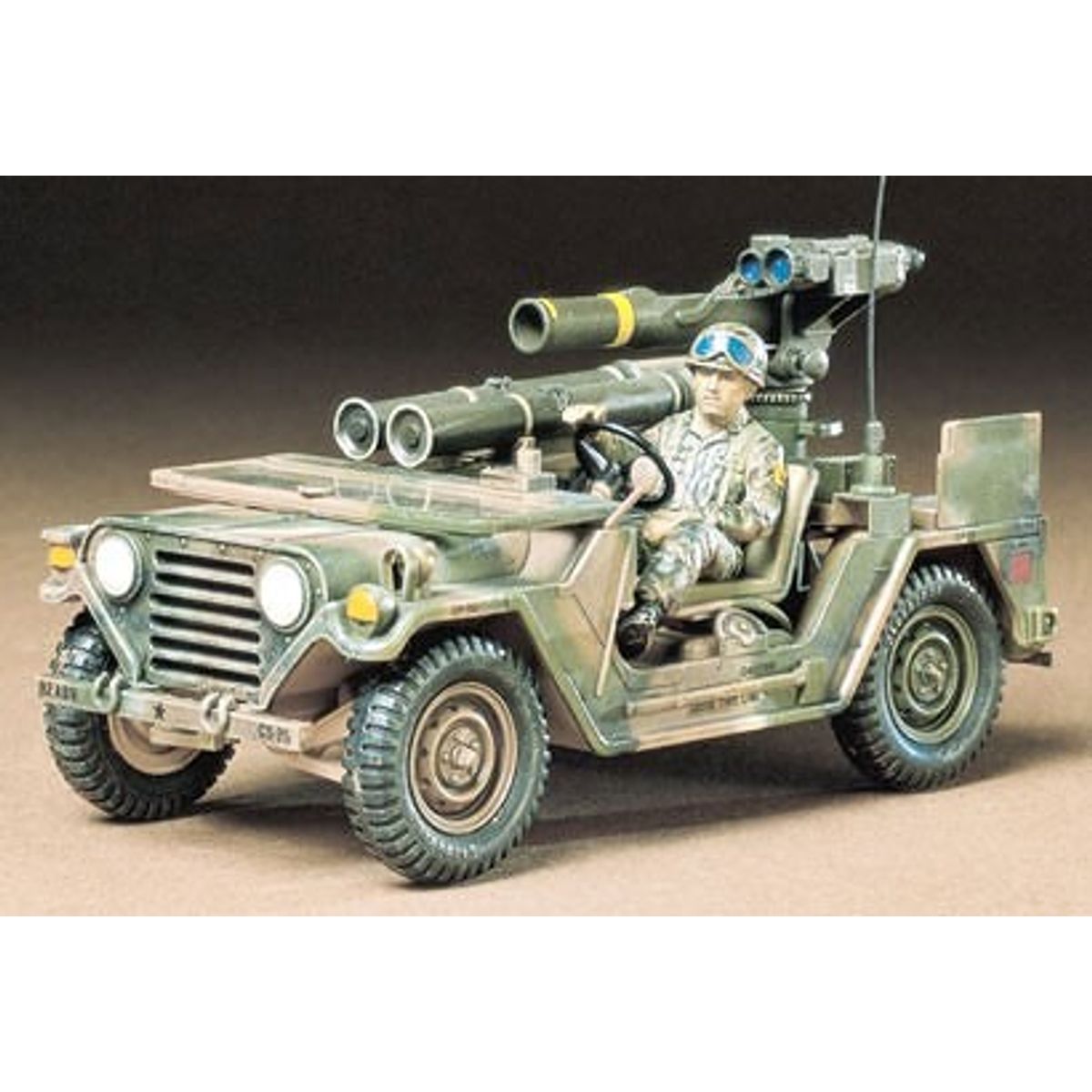 Tamiya - M151a2 Missile Launcher Bil Byggesæt - 1:35 - 35125