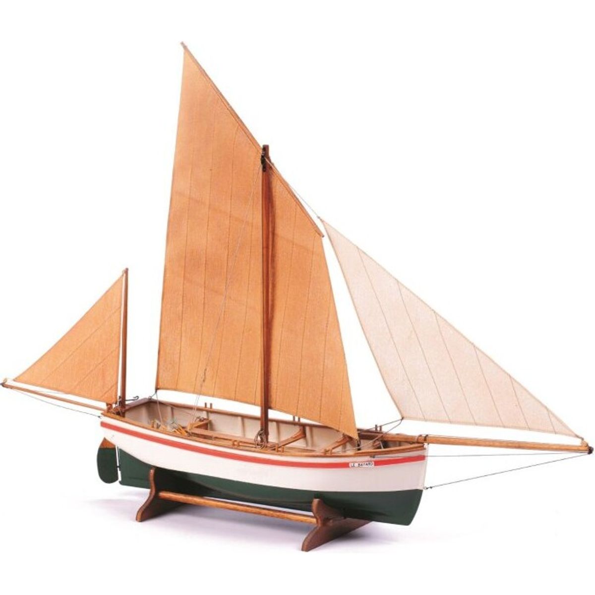 Billing Boats - Le Bayard 906 - 1:30 - Bb906