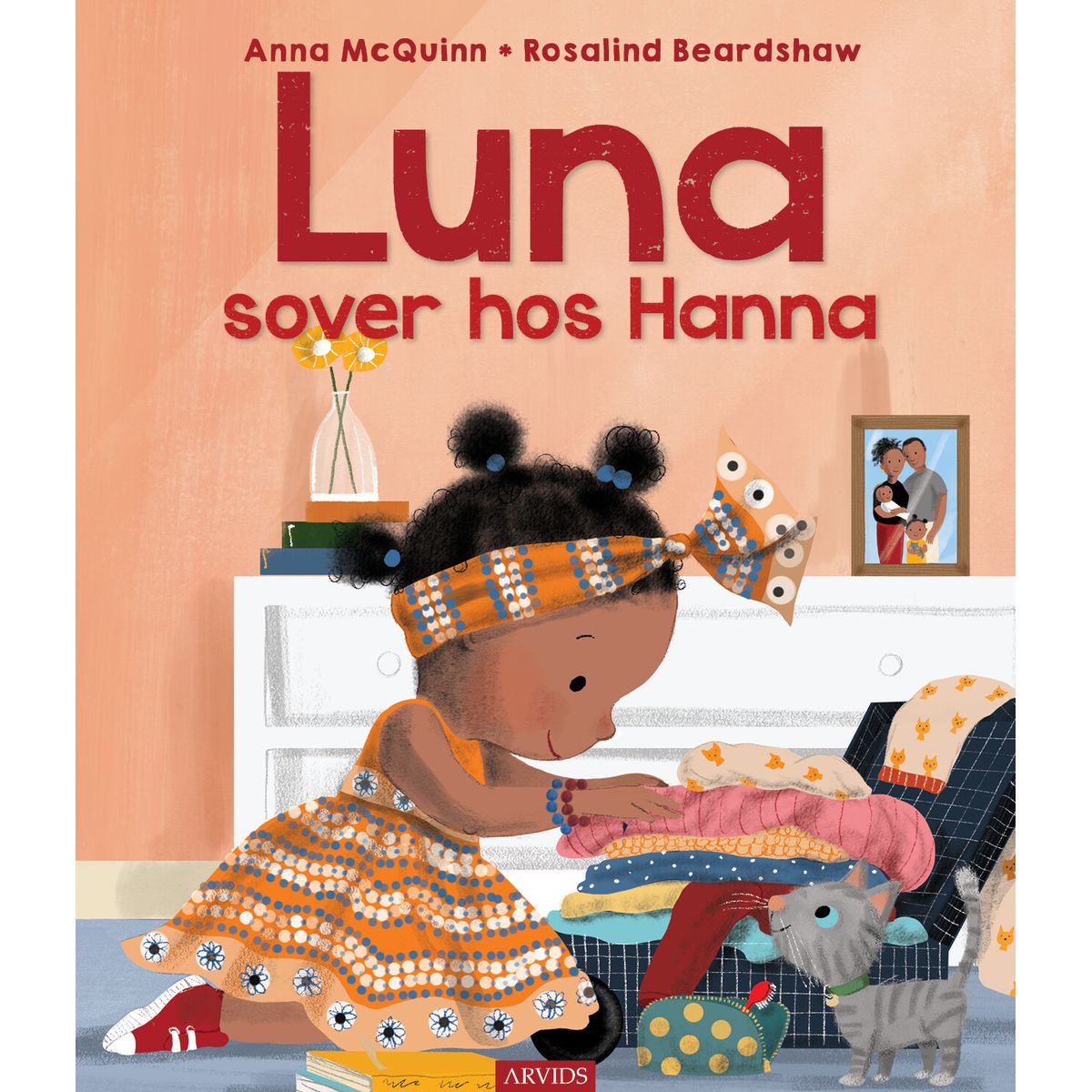 Luna Sover Hos Hanna - Anna Mcquinn - Bog