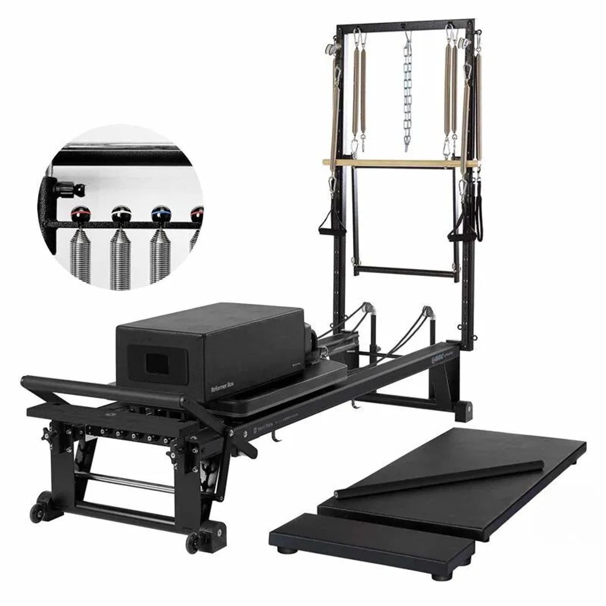 Merrithew V2 Max Plus Reformer (Jet Black) med højpræcision gear pakke og masser af udstyr. Cadillac reformer