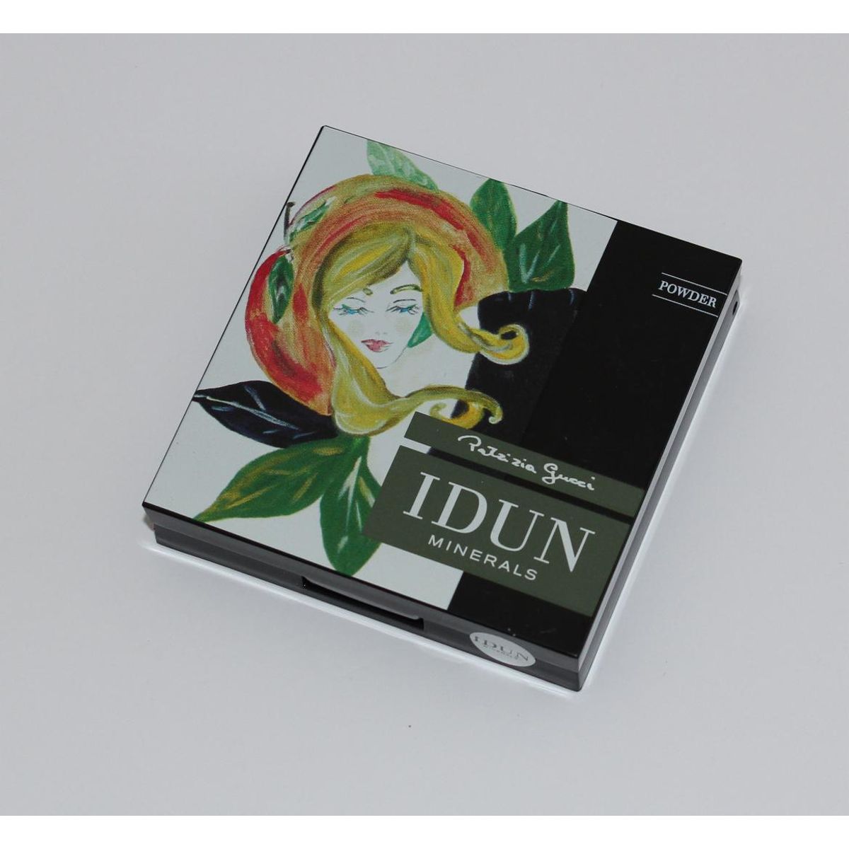 Idun Mineral transparant illuminating powder 522 tilda 3,5g