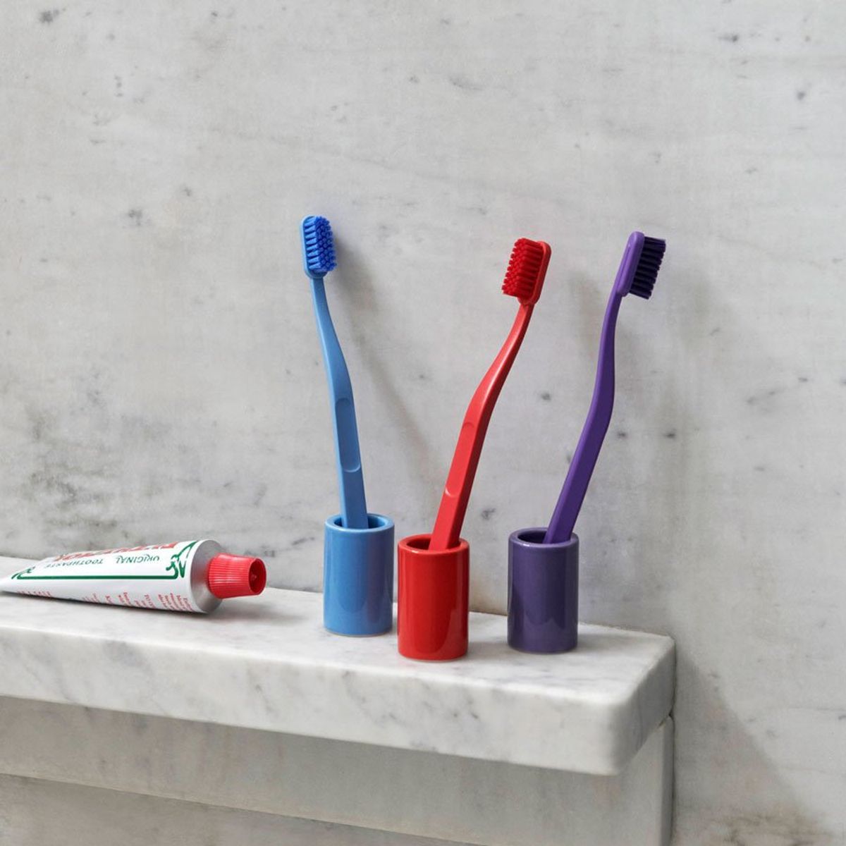 Tann Toothbrush - Red