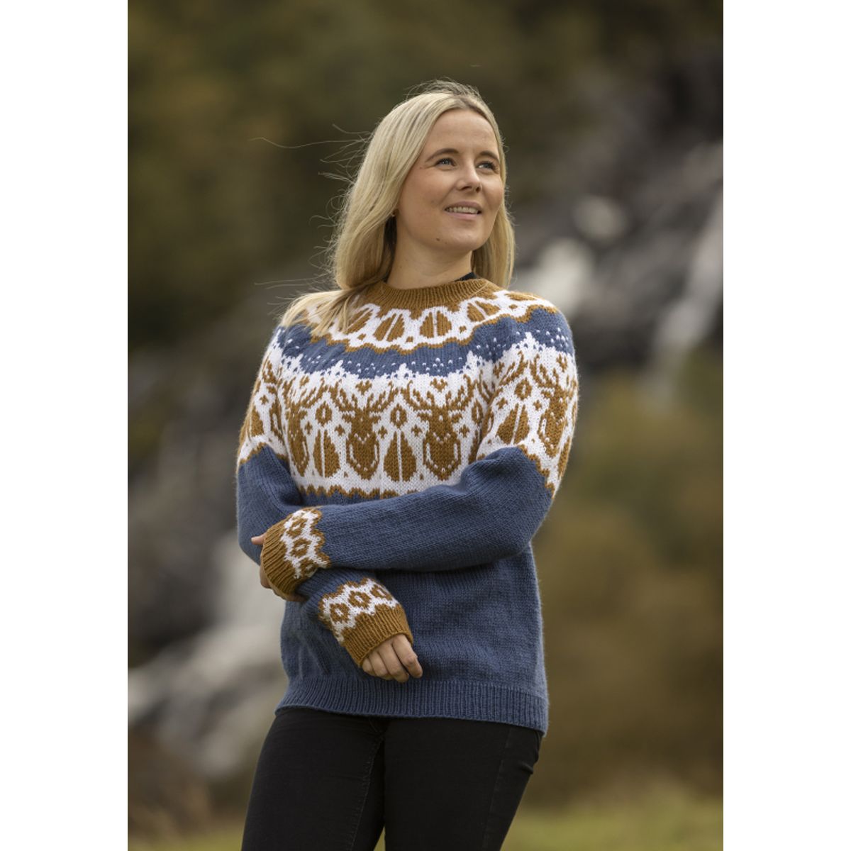 "Hjorte" Genser - Viking Design 2336-8D Kit - XS-XXL - Viking Eco Highland Wool, fra Viking