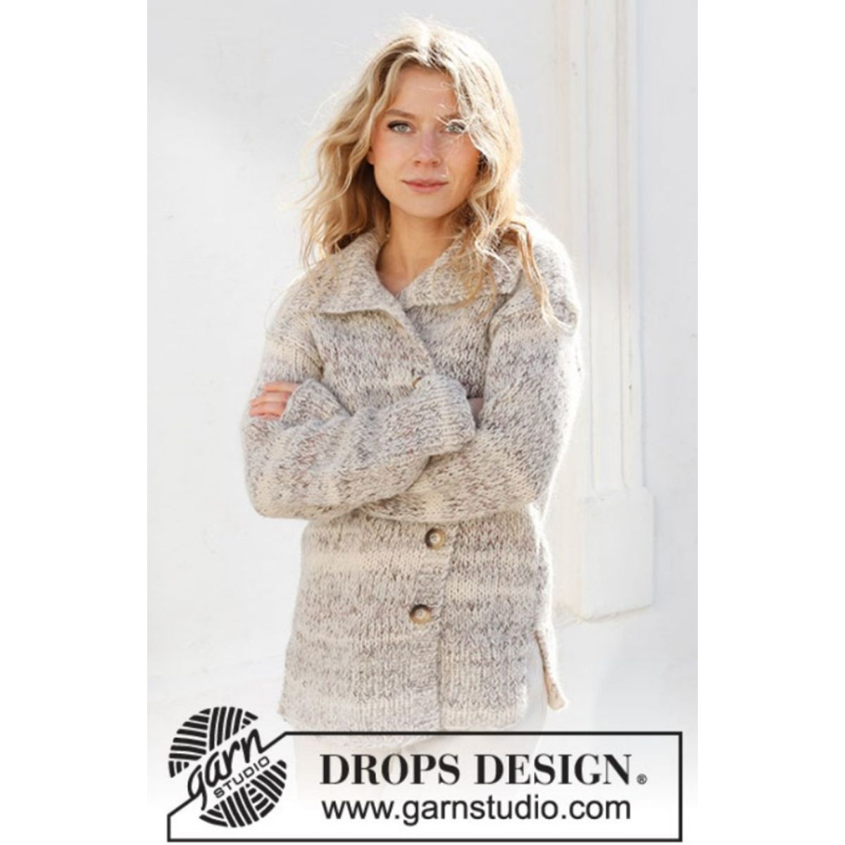 227-15 Habitat Cardigan by DROPS Design, fra Viking