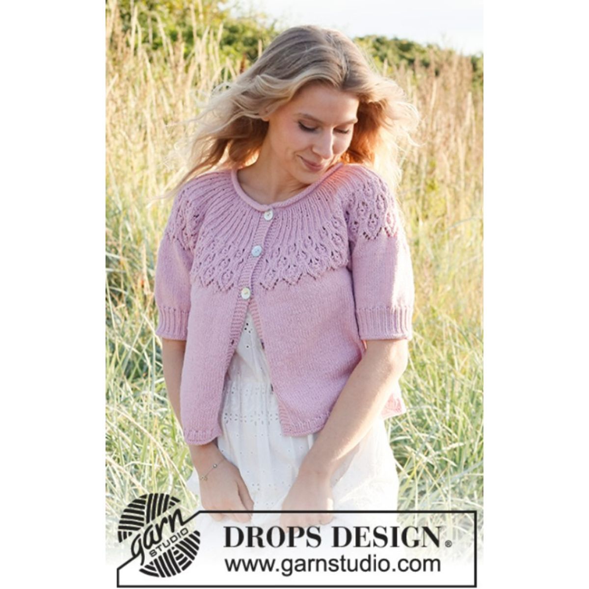 222-33 Now and Forever Cardi by DROPS Design, fra Viking