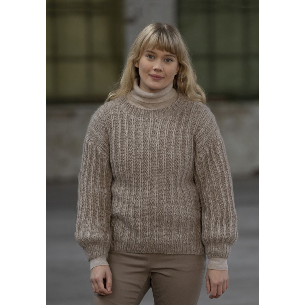 "Bollette" Genser - Viking Design 2206-1 Kit - XS-XXXL - Viking Alpaca Bris, fra Viking