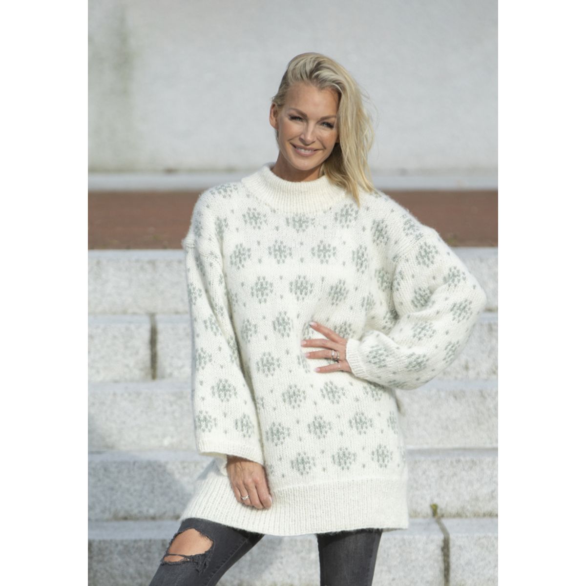 "Hazel" Genser - Viking Design 2226-3A Kit - XS-XL - Viking Alpaca Bris, fra Viking