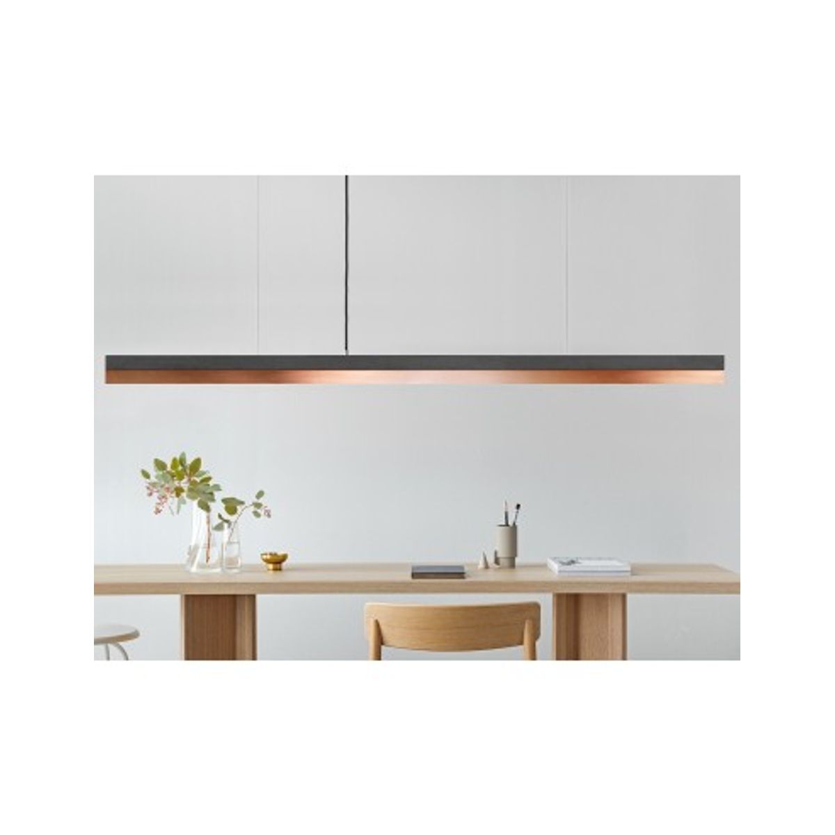 Langbordspendel i beton og kobber 182 cm 25W LED - Mørk beton/Kobber