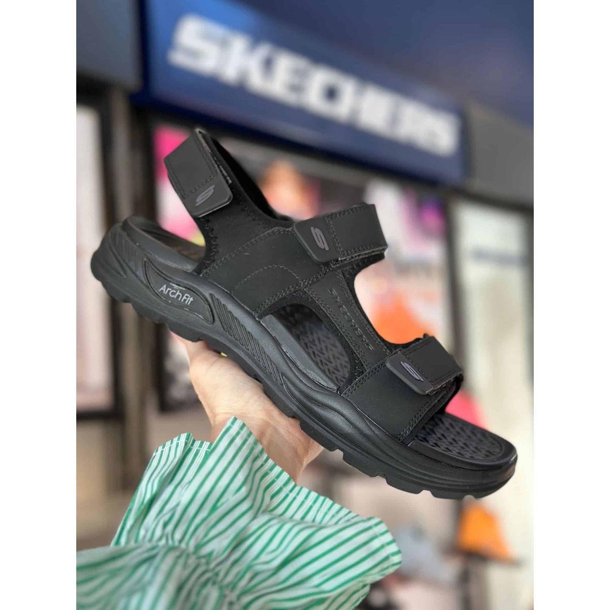 Skechers Arch fit sandal med velcro 45