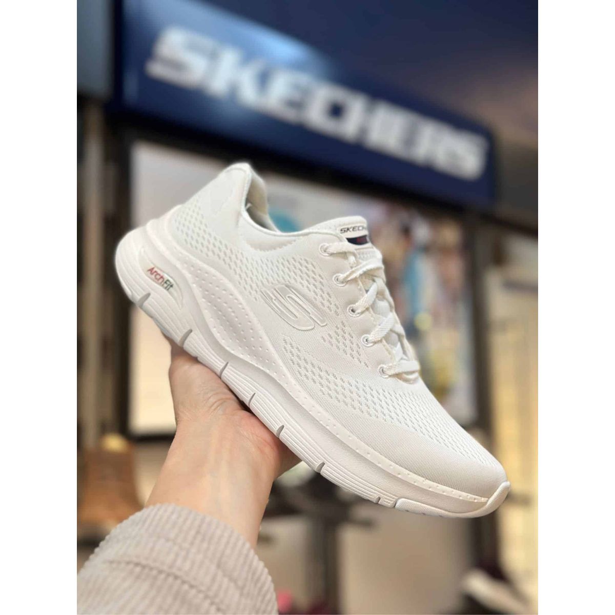 Skechers Arch Fit - Big Appeal - White 41