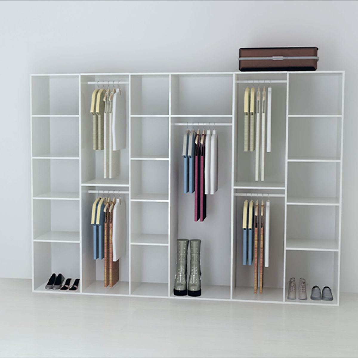 Rummelig Garderobe 283,30 Cm Bredde