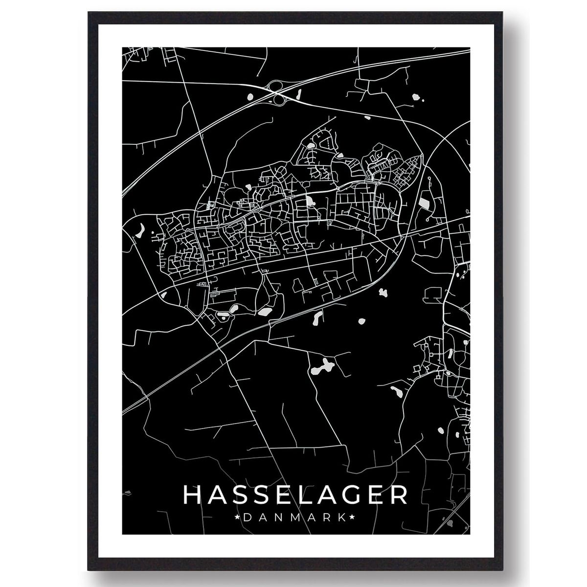 Hasselager by plakat - sort (Størrelse: L - 50x70cm (B2))