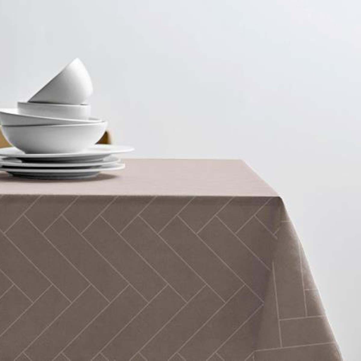 Södahl - Tiles Akryldug med antiskrid 140 cm Taupe - i metermål