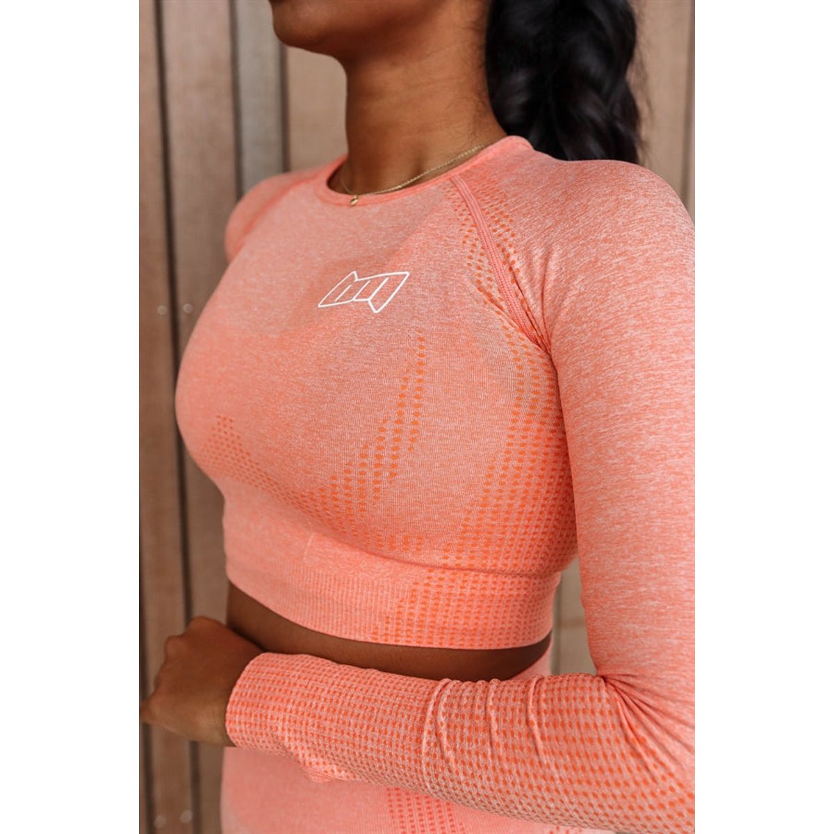 Seamless Long Sleeve Cropped Top