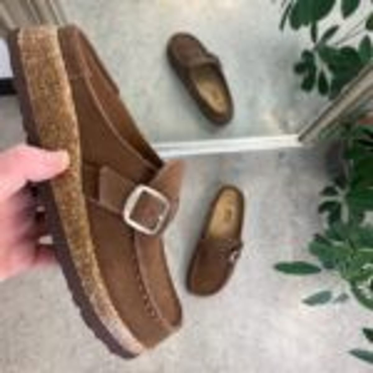 Mørkebrun loafers sandal fra Cruz med god svangstøtte. - 42